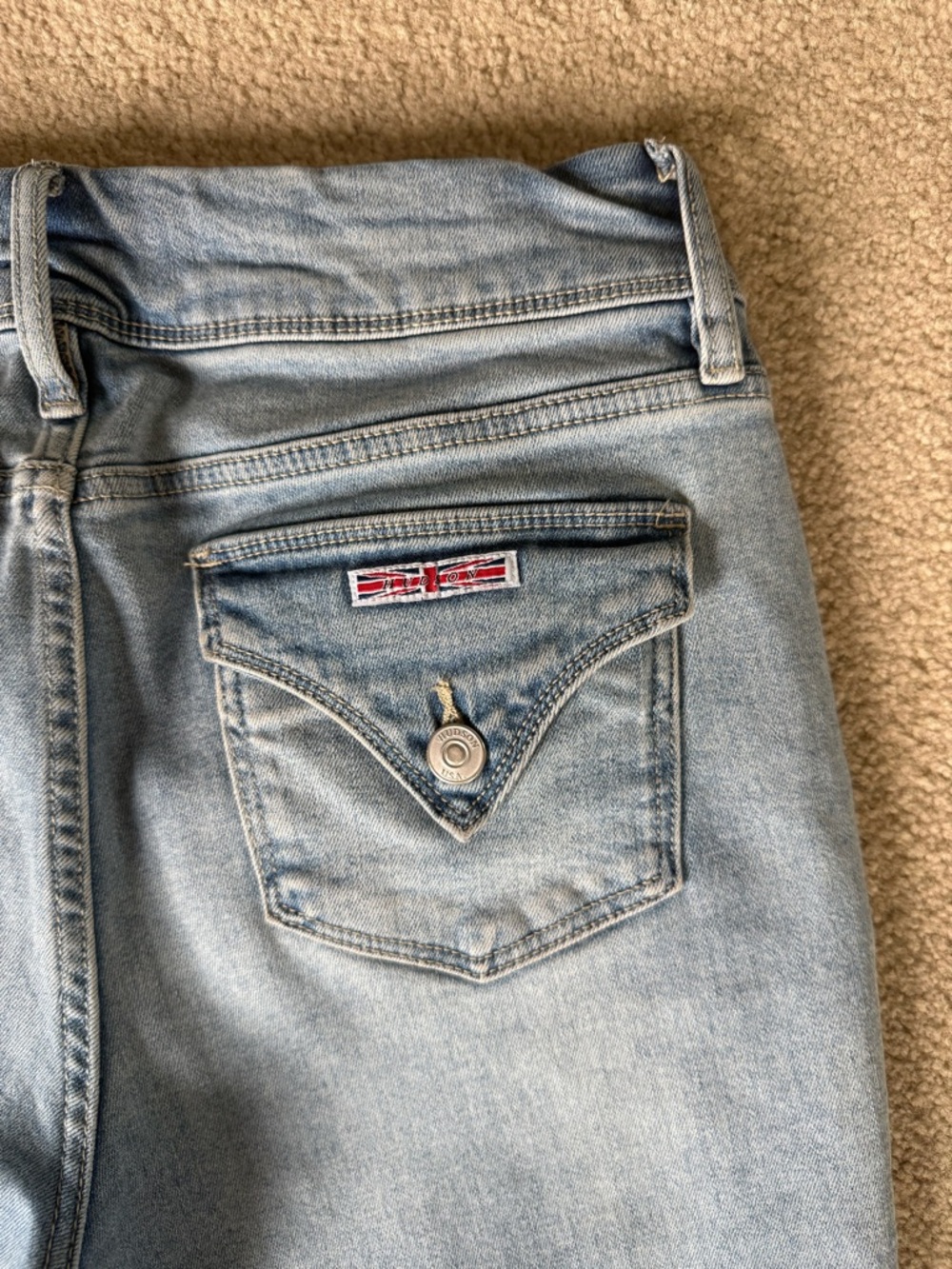 Hudson Jeans Light Blue Cropped Straight Leg